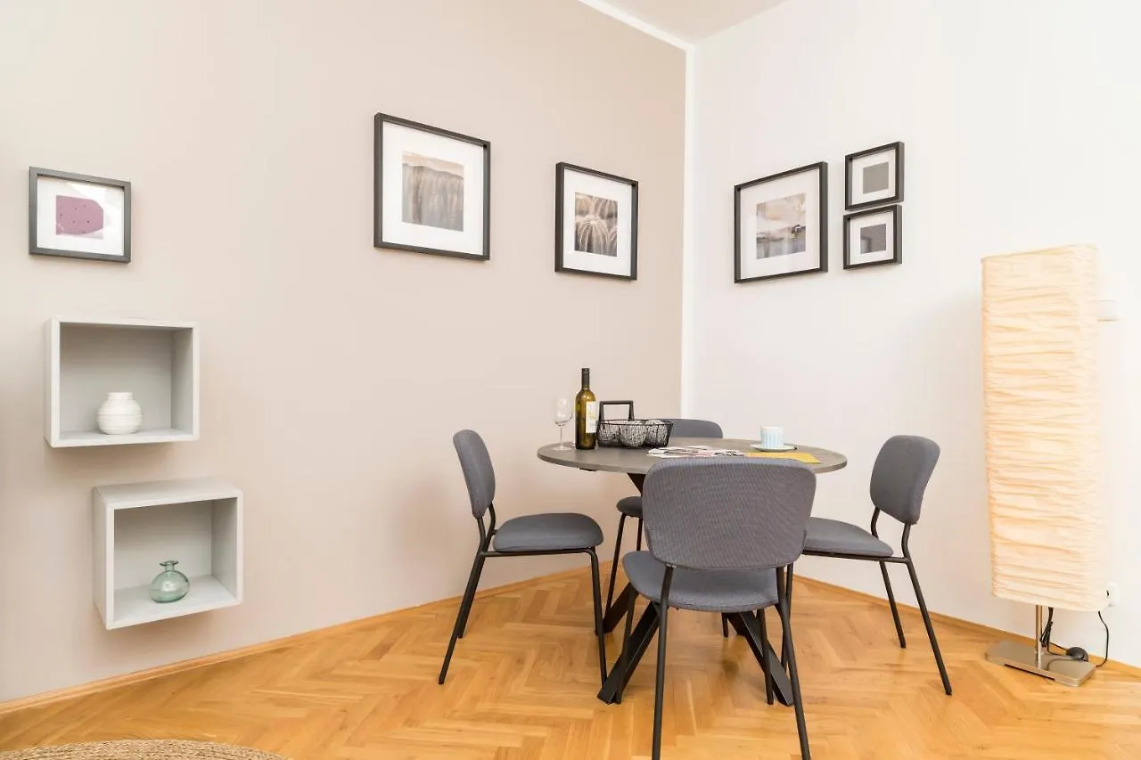 Business Suite St Marx Vienna Apartment